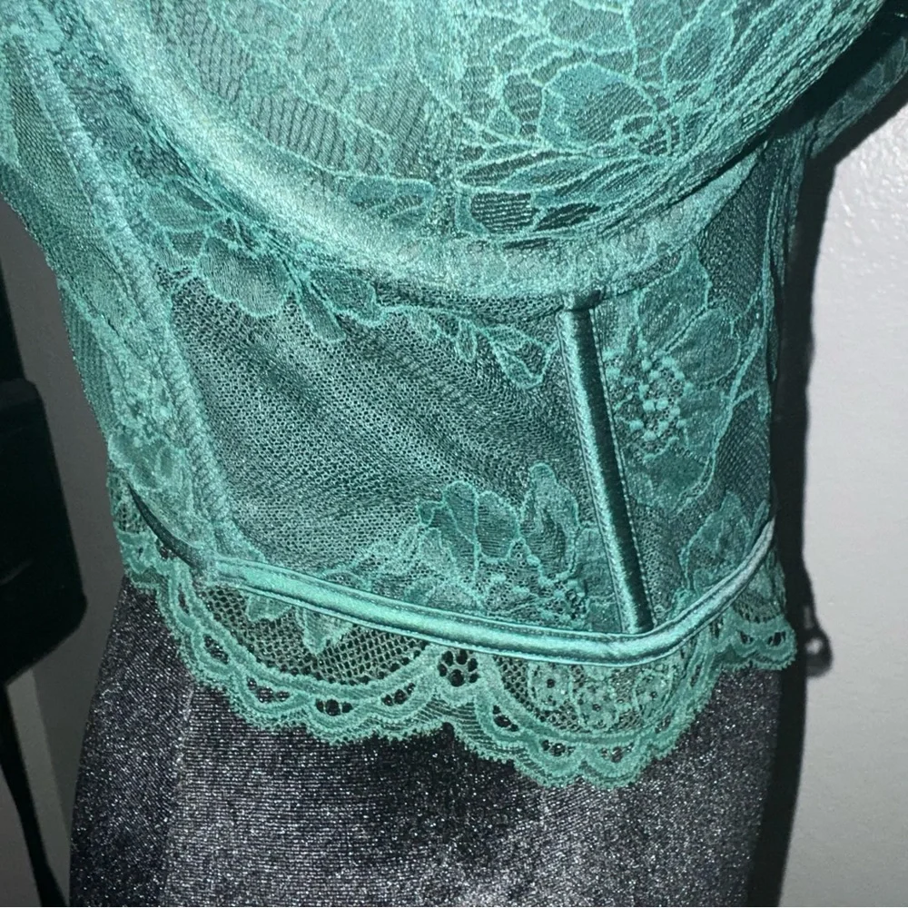 2 Vs Corsets - Picture 5 of 14